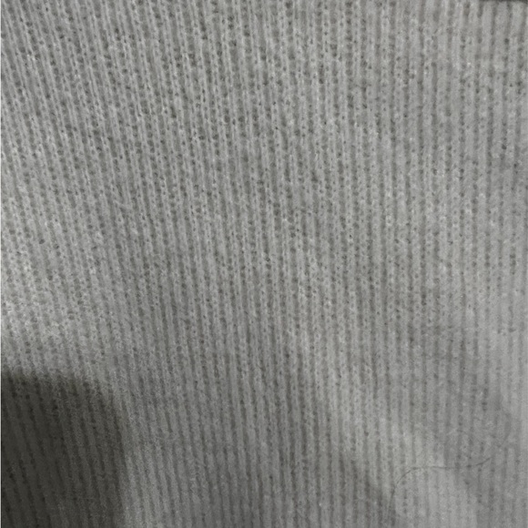 ZARA soft feel beige sweater. Size small - Picture 6 of 7